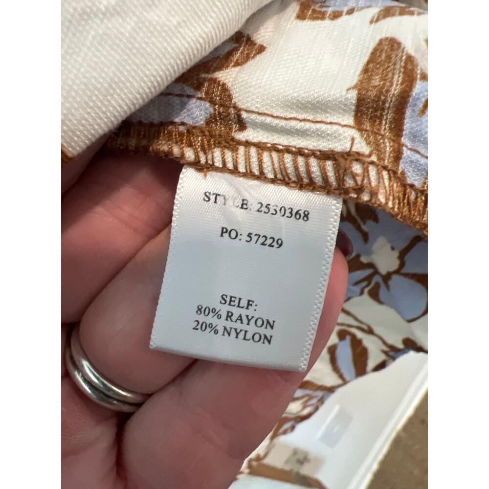 Current Air size XS floral blouse top - Picture 3 of 3